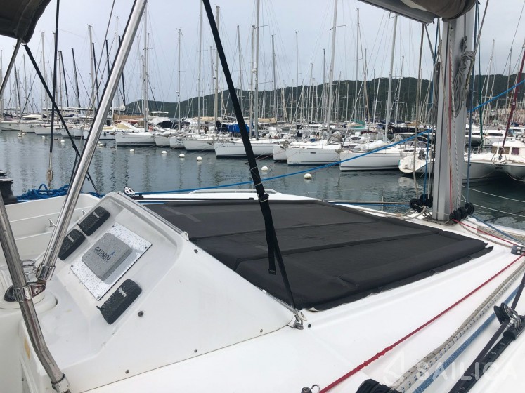 Lagoon 450 - Yacht Charter Sailica