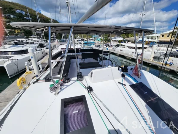 Nautitech 46 Fly - Yacht Charter Sailica