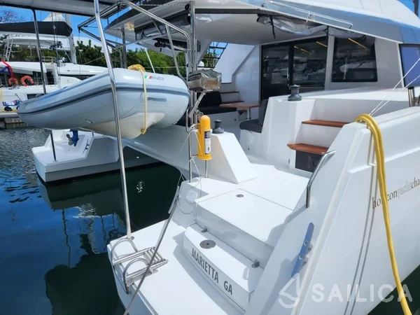 Nautitech 46 Fly - Yacht Charter Sailica