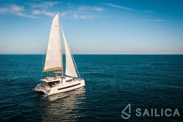 Bali 4.6 - Yacht Charter Sailica
