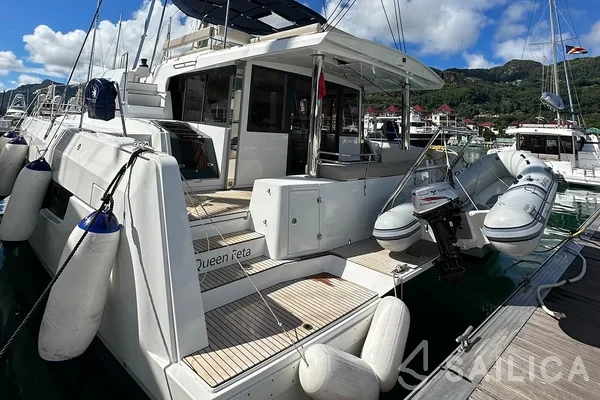 Bali 4.8  - Yacht Charter Sailica