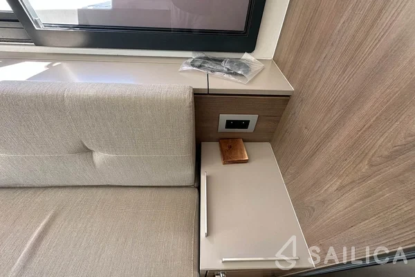 Bali 4.8  - Yacht Charter Sailica