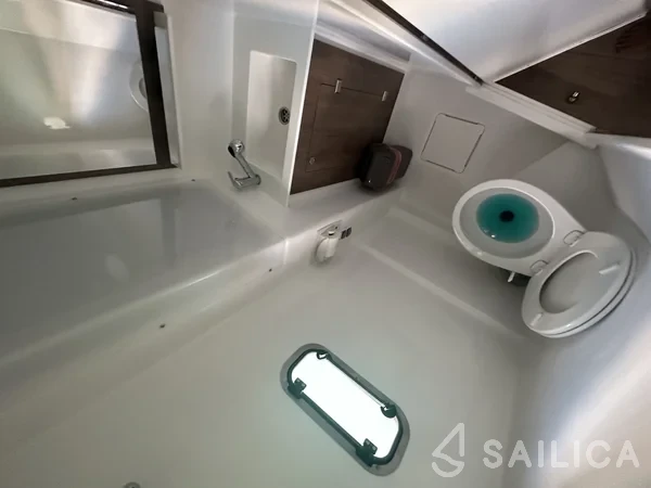 Bali Catspace - Yacht Charter Sailica