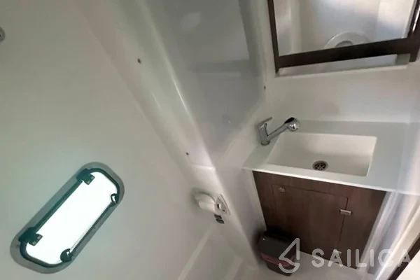 Bali Catspace - Yacht Charter Sailica