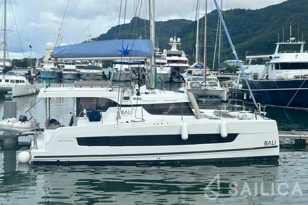 Bali Catspace - Yacht Charter Sailica