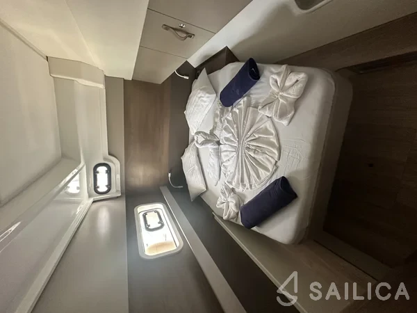 Bali Catspace - Yacht Charter Sailica