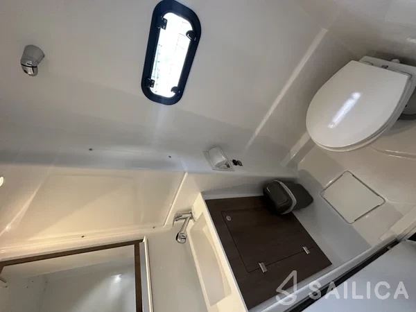 Bali Catspace - Yacht Charter Sailica