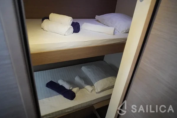Tanna 47 - Yacht Charter Sailica