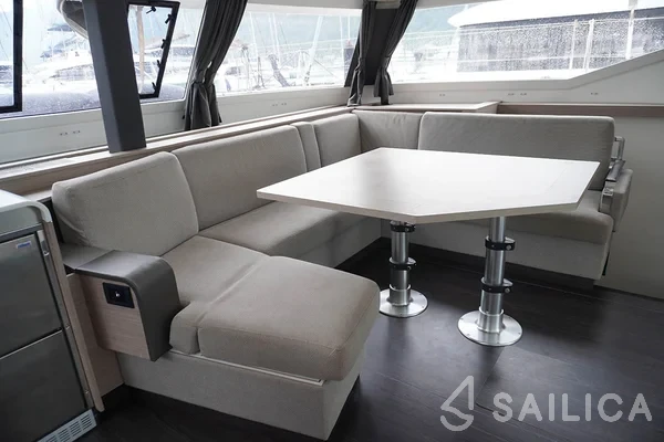 Tanna 47 - Yacht Charter Sailica