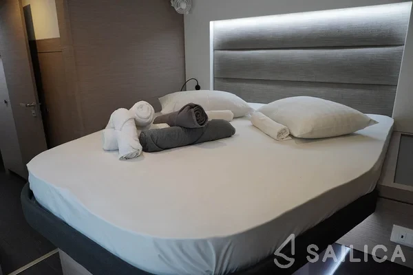 Tanna 47 - Yacht Charter Sailica