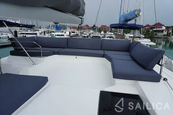 Tanna 47 - Yacht Charter Sailica