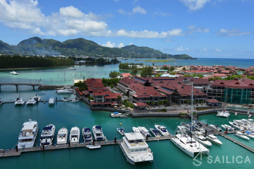 Lagoon 46  - Yacht Charter Sailica