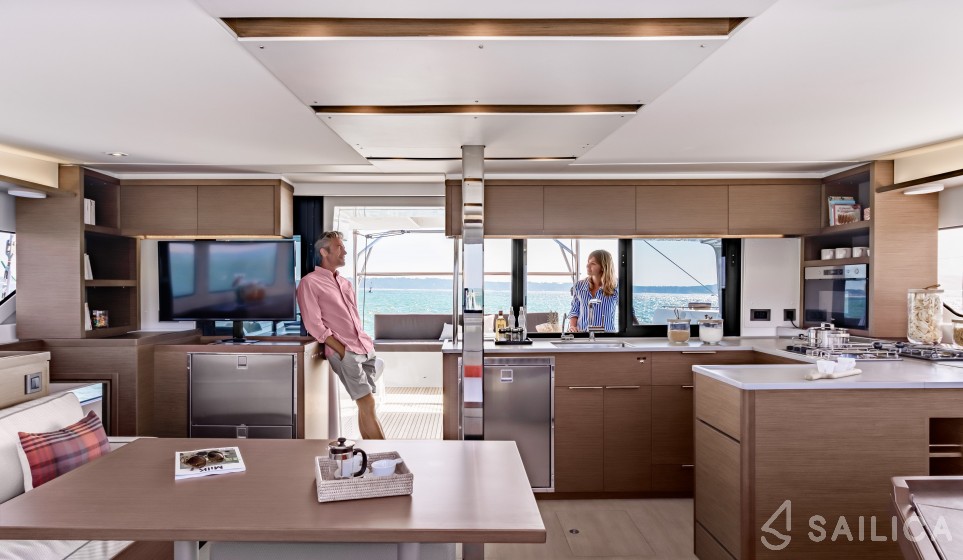 Lagoon 46  - Yacht Charter Sailica