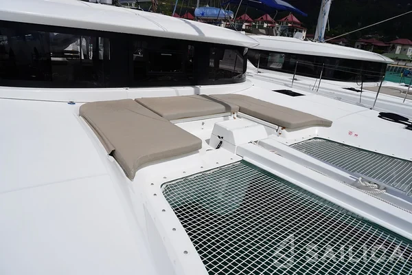 Lagoon 46  - Yacht Charter Sailica