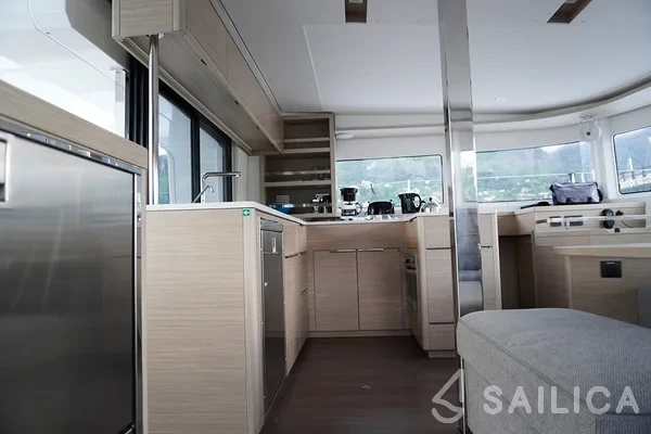 Lagoon 46  - Yacht Charter Sailica