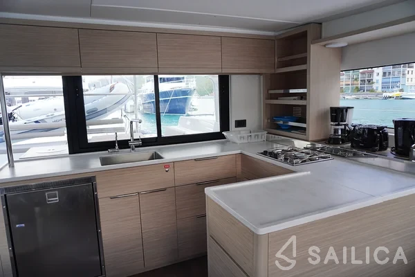 Lagoon 46  - Yacht Charter Sailica