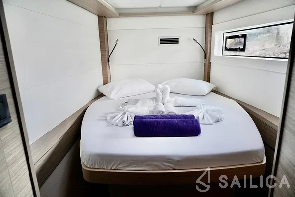 Lagoon 46  - Yacht Charter Sailica