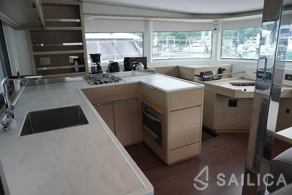 Lagoon 46  - Yacht Charter Sailica