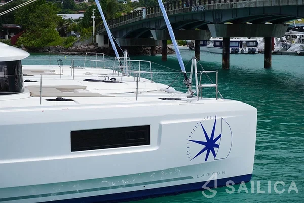 Lagoon 46  - Yacht Charter Sailica