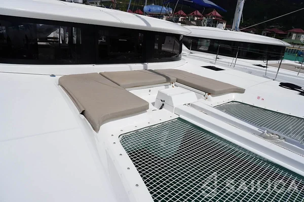 Lagoon 46  - Yacht Charter Sailica