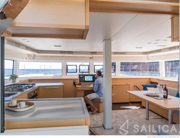 Lagoon 52 - Yacht Charter Sailica