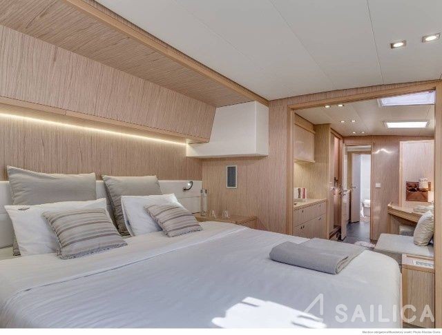 Lagoon 52 - Yacht Charter Sailica