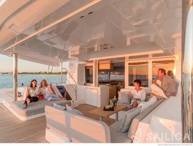 Lagoon 52 - Yacht Charter Sailica