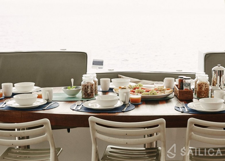 Two Oceans 63 - Yacht Charter Sailica