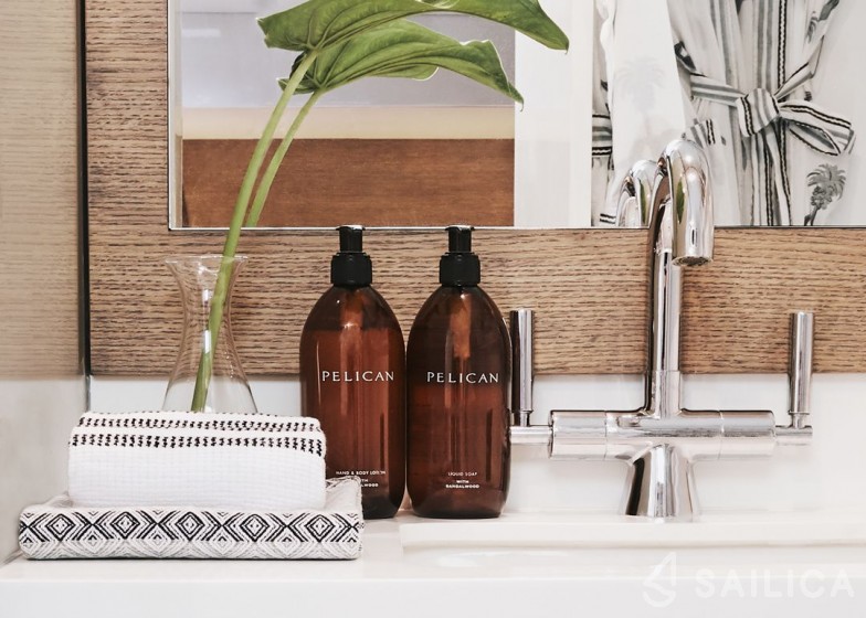 Two Oceans 63 - Yacht Charter Sailica