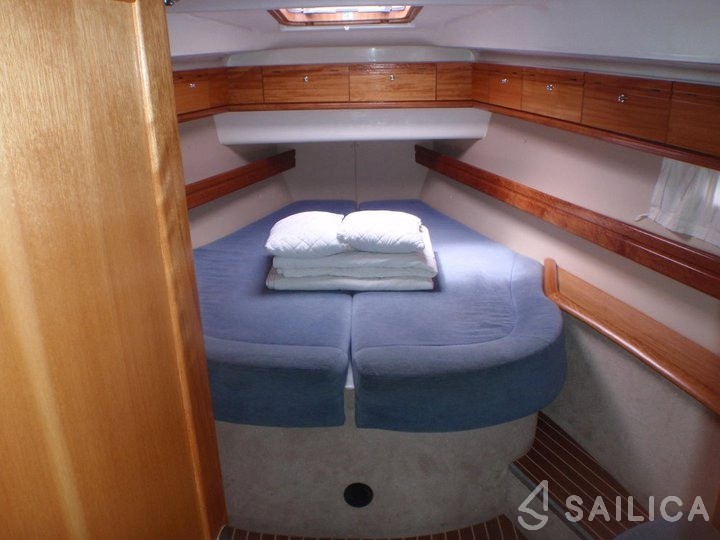 Bavaria 46 Cruiser - Yacht Charter Sailica