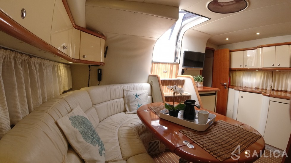 Portofino 40 - Yacht Charter Sailica