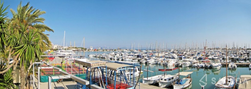 Karnic 800 - Yacht Charter Sailica