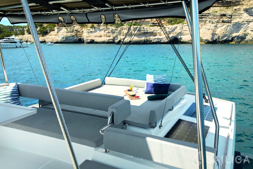 Bali 4.6 - Yacht Charter Sailica