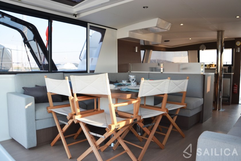 Bali 4.6 - Yacht Charter Sailica