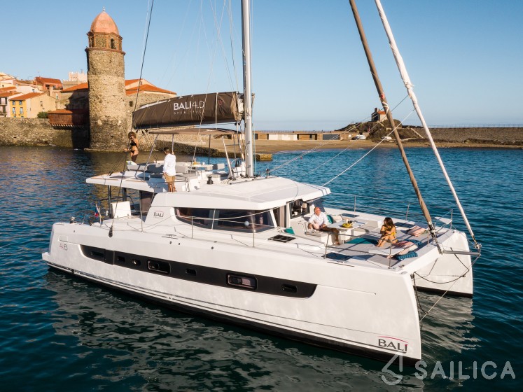 Bali 4.6 - Yacht Charter Sailica