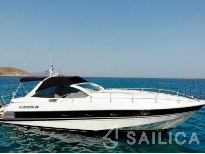 Pershing 39 - Yacht Charter Sailica