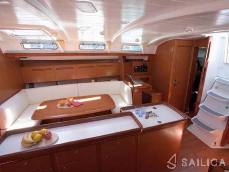 Cyclades 50.4 - Yacht Charter Sailica