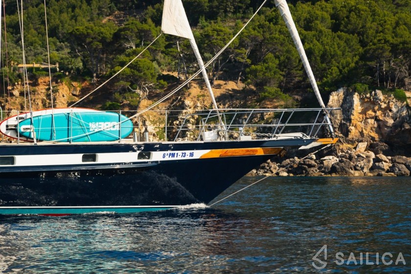 Jongert 21 S - Yacht Charter Sailica