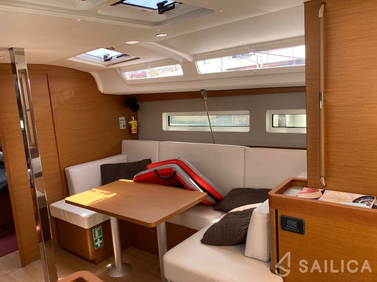 Sun Odyssey 440 - Yacht Charter Sailica