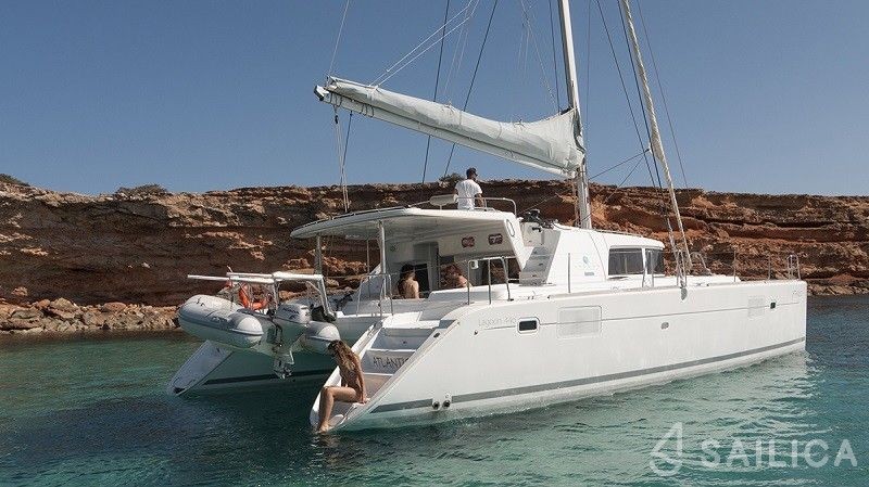 Lagoon 440 - Photo #5 Lagoon 440 - Yacht Charter Sailica