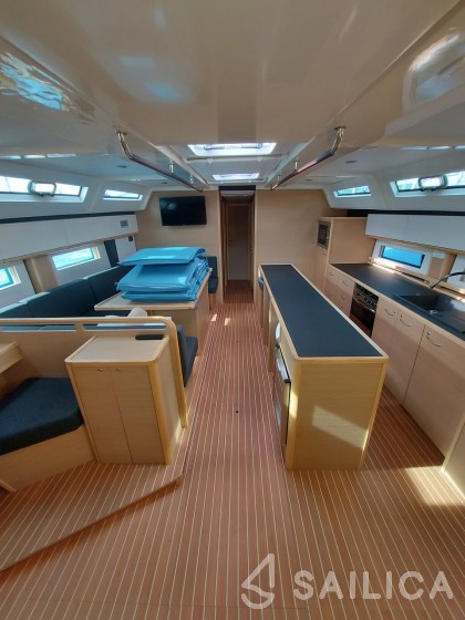 D&D Kufner 50 - Yacht Charter Sailica