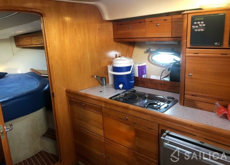 Bavaria 350 - Yacht Charter Sailica