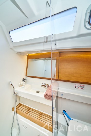 Sun Odyssey 440 - Yacht Charter Sailica