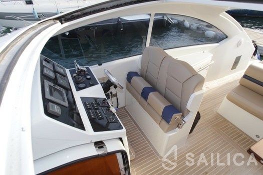 Numarine  55 - Yacht Charter Sailica