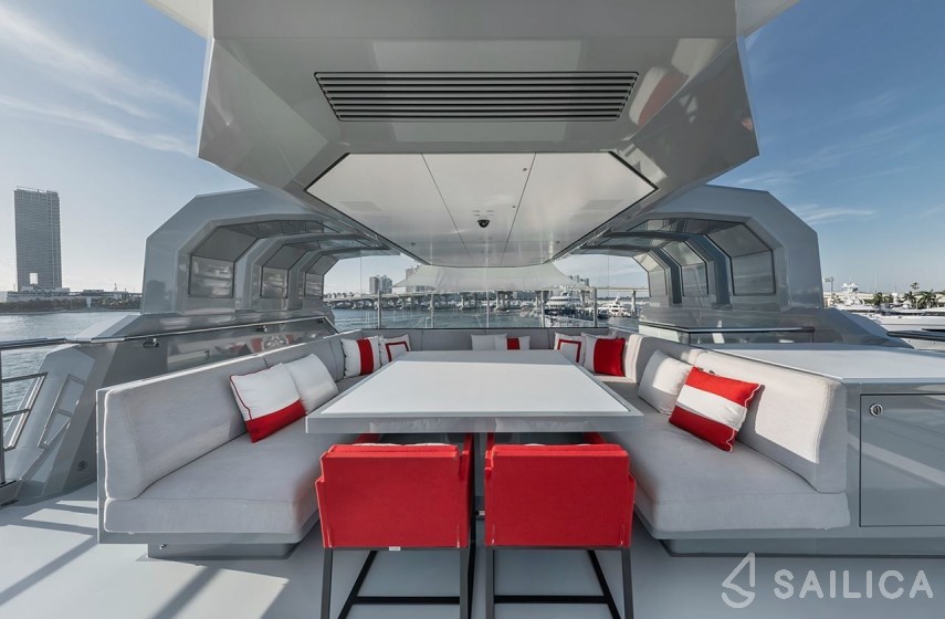 Silver Yachts 85 - Yacht Charter Sailica