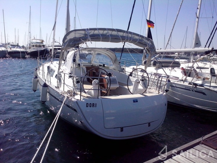 Bavaria 37 Cruiser - Yacht Charter Sailica