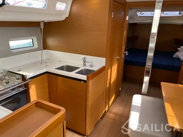 Sun Odyssey 440 - Yacht Charter Sailica