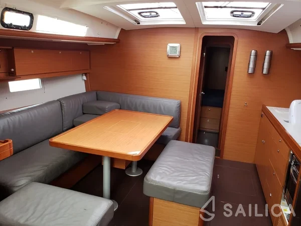 Dufour 460 GL - Yacht Charter Sailica