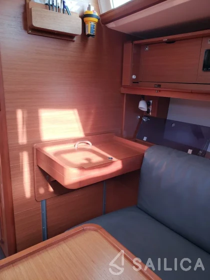 Dufour 460 GL - Yacht Charter Sailica