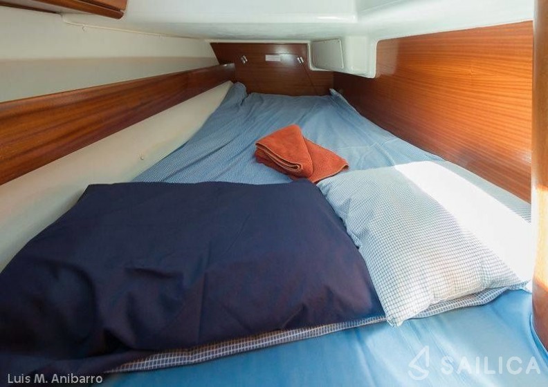 Bavaria Sport 360 - Yacht Charter Sailica